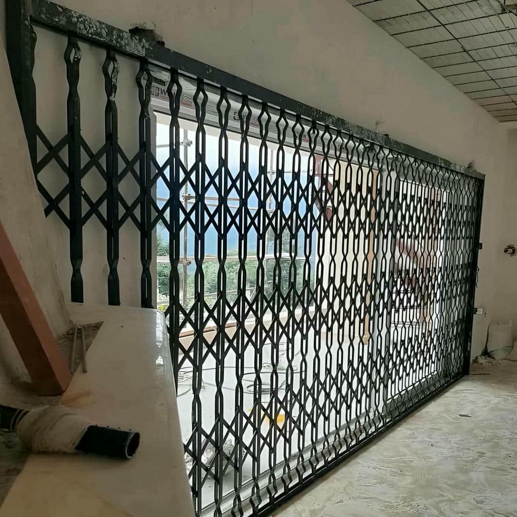 مدل سه گل درب آکاردئونی طرح دار لوزی