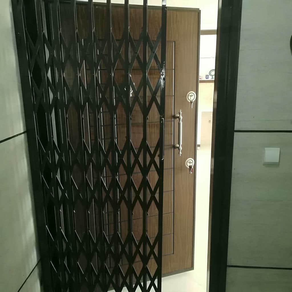 نمونه دو جداره حفاظ درب ضد سرقت فلزی
