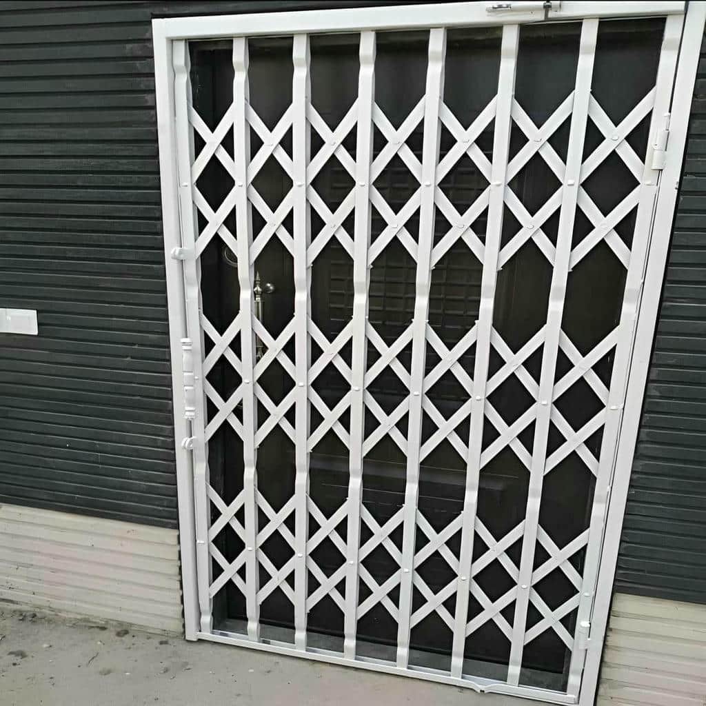 مدل سه گل حفاظ آکاردئونی ورودی مجتمع