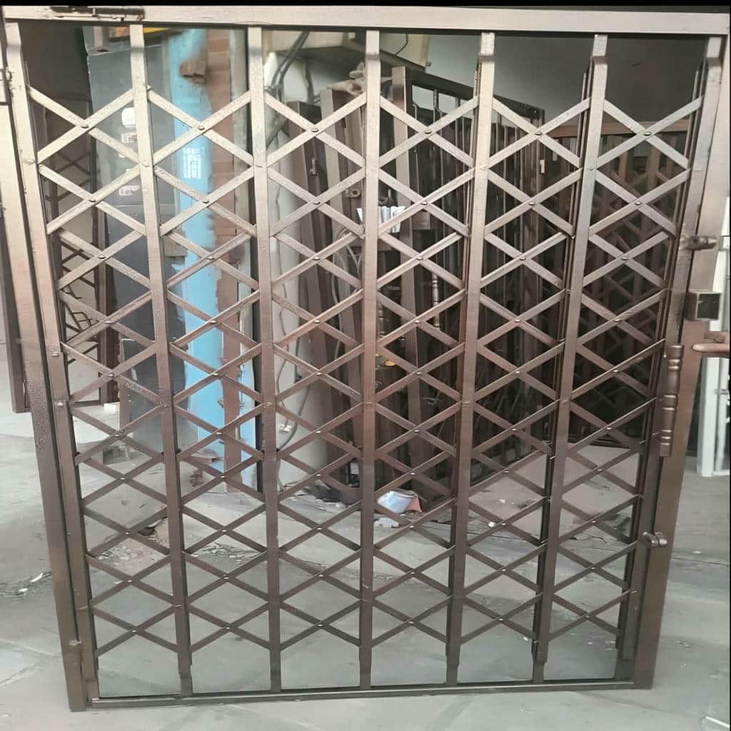 مدل چهار گل درب آکاردئونی قفل مخفی کتابی مدل چهار گل درب آکاردئونی قفل مخفی کتابی