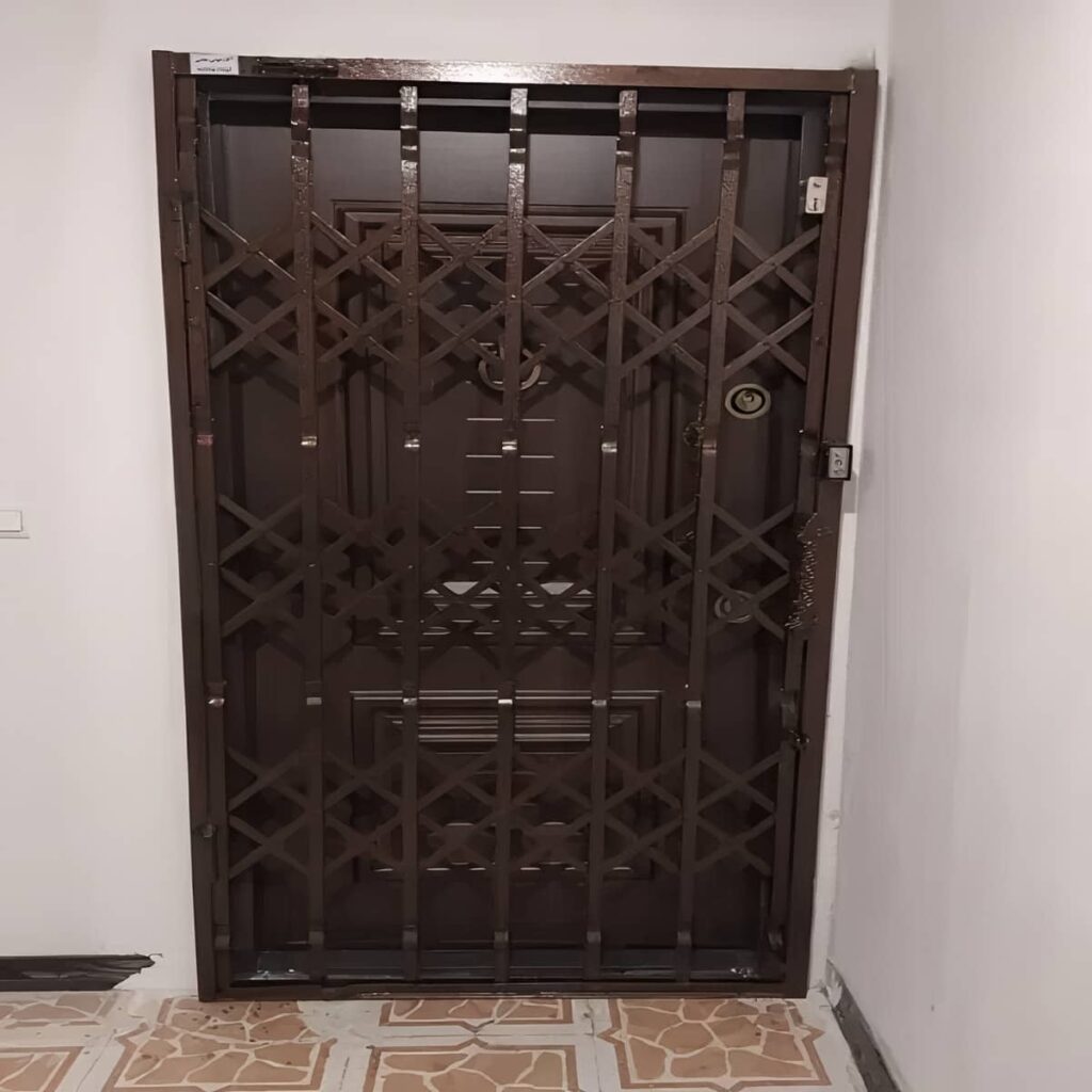 راهنمای انتخاب درب ریلی آکاردئونی کم جا