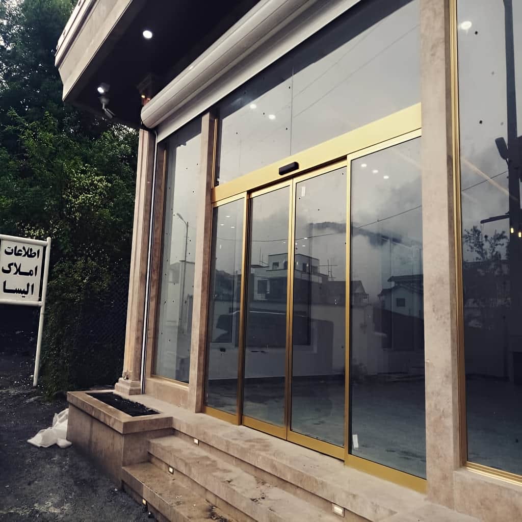 قیمت درب اتوماتیک شیشهای گردان مناسب لابی قیمت درب اتوماتیک شیشهای گردان مناسب لابی