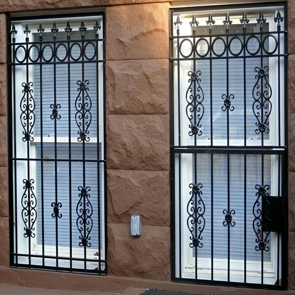 نصب حفاظ پنجره بالکن تراس روی نما