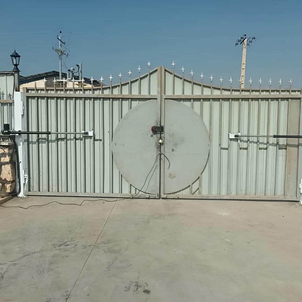 ساخت براکت جک درب ویلایی بازویی روی قاب مقاوم