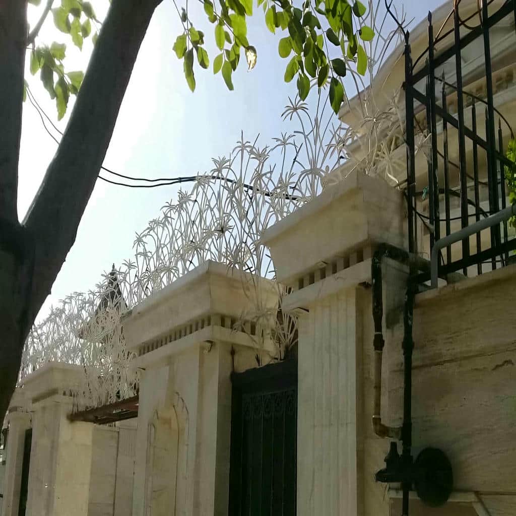 چرا حفاظ دیوار انتخابی هوشمندانه برای ساختمان‌هاست؟