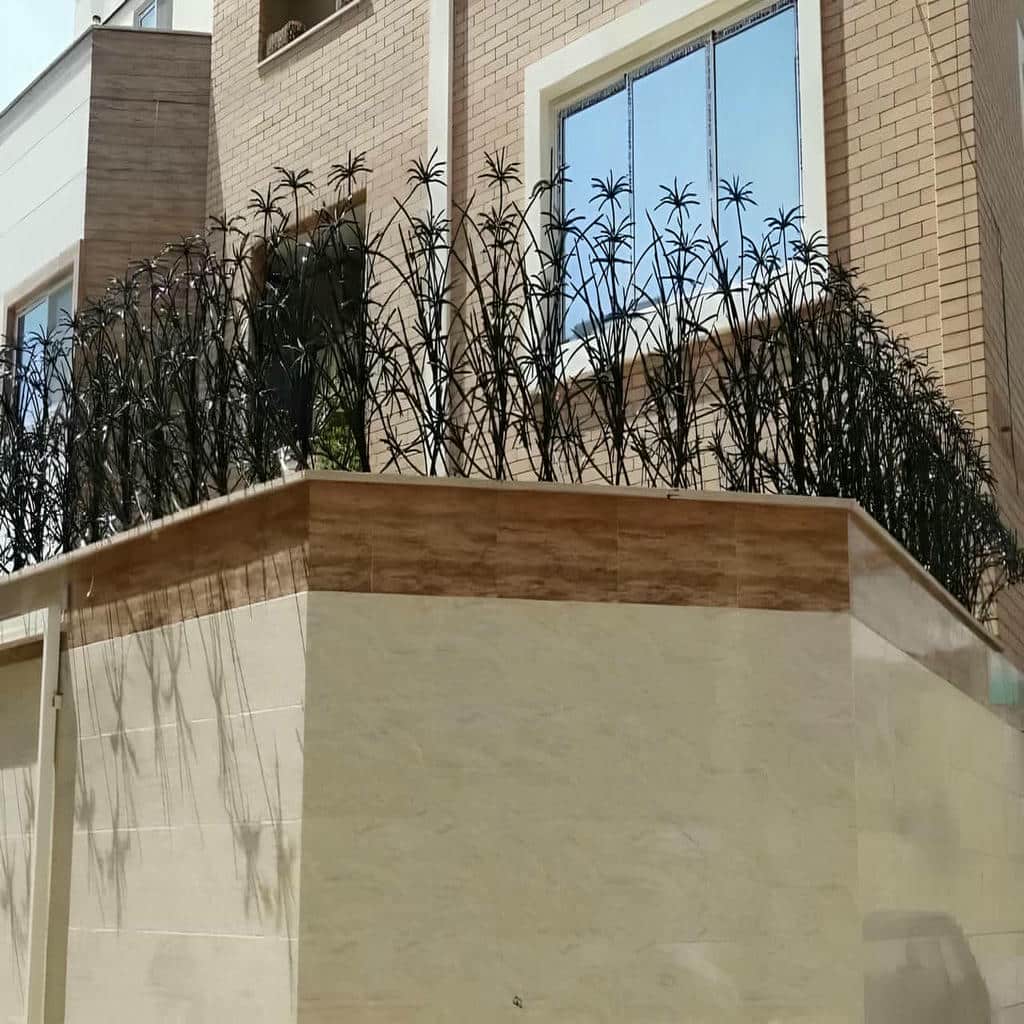 نصب حفاظ دیوار توسط کارشناسان