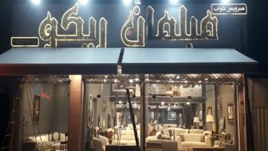 سایبان پارکینگ سفارشی با پوشش روشن برای فضای گرم