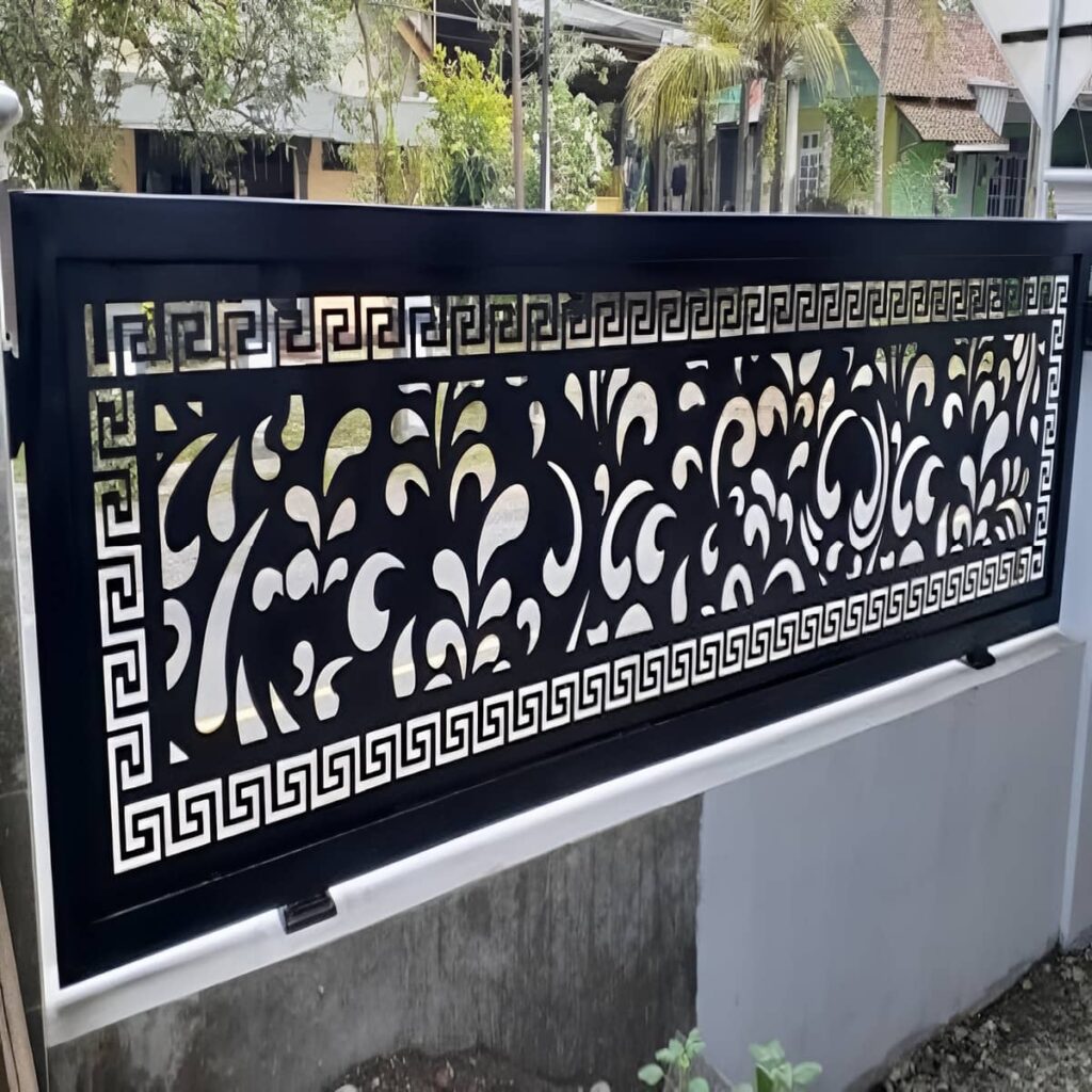 حفاظ بالکن ساده آماده اجرای تخصصی حفاظ بالکن ساده آماده اجرای تخصصی