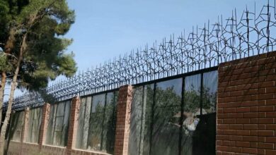 حفاظ دیوار حیاط فلزی با پوشش مقاوم