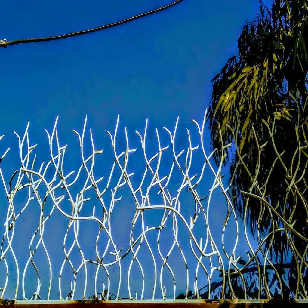 نرده حفاظ شاخ گوزنی ورودی
