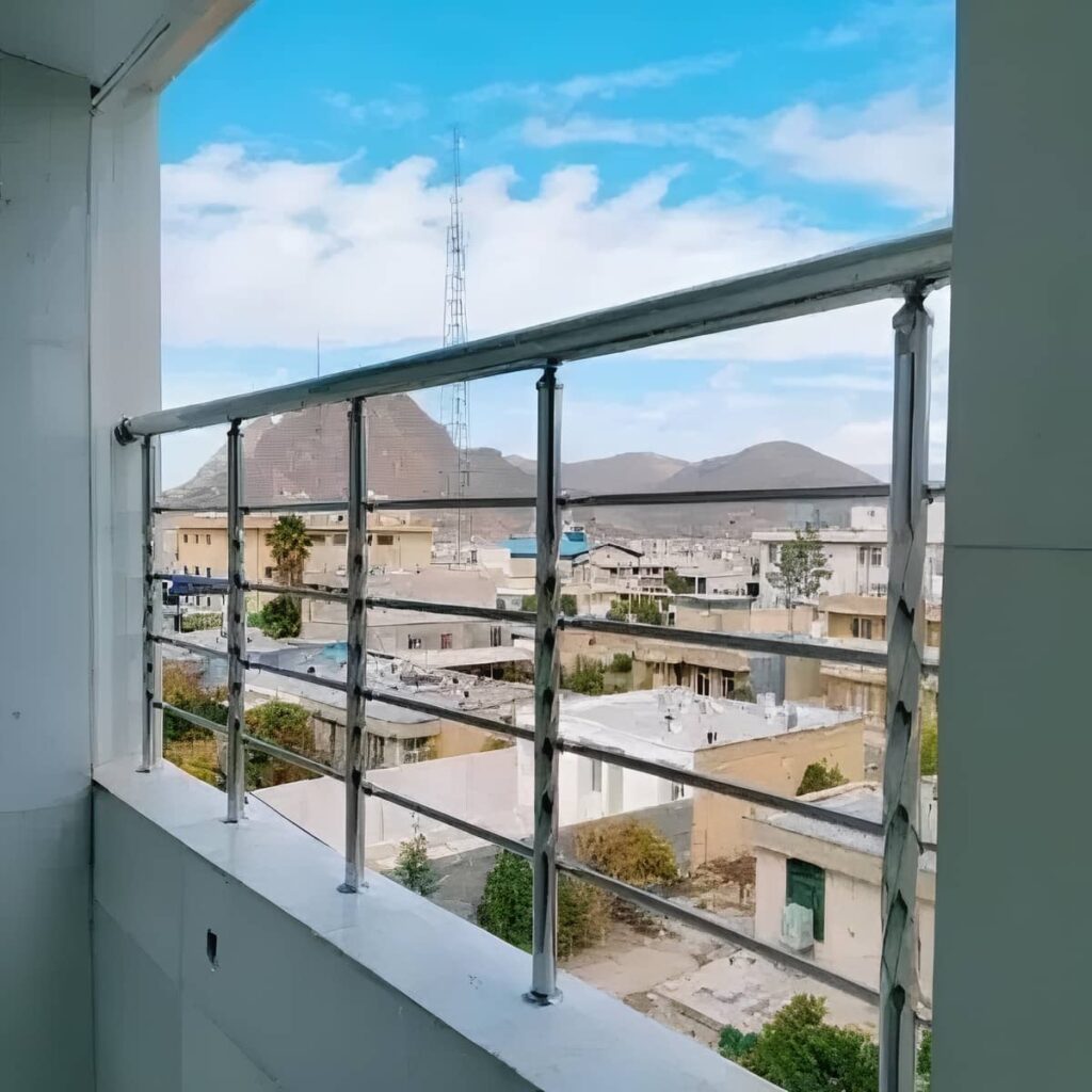 نرده تراس فلزی با ابعاد اختصاصی ساختمان