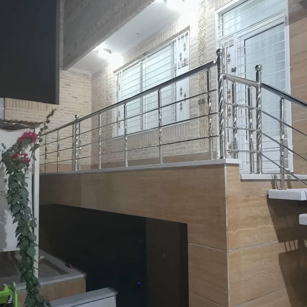 نرده بالکن ویلایی آماده بسته بندی ارسال