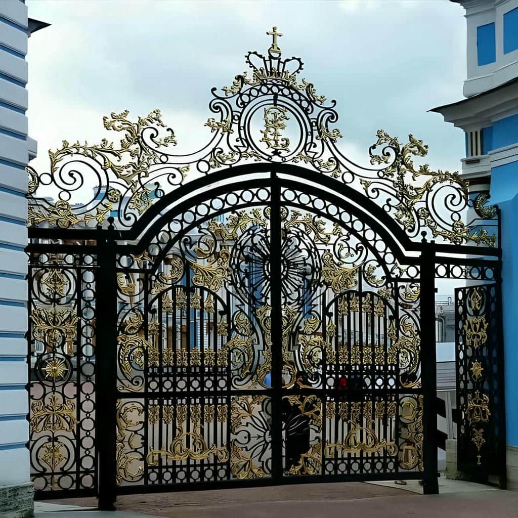 درب آهنی حیاط کاربردی درب آهنی حیاط کاربردی