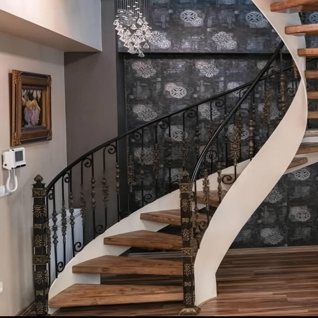 نرده فرفورژه بالکن با مدل ایرانی سفارشی