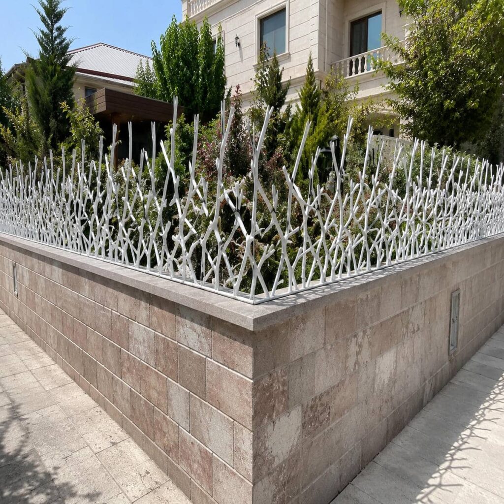 نرده روی دیوار آماده نصب تخصصی